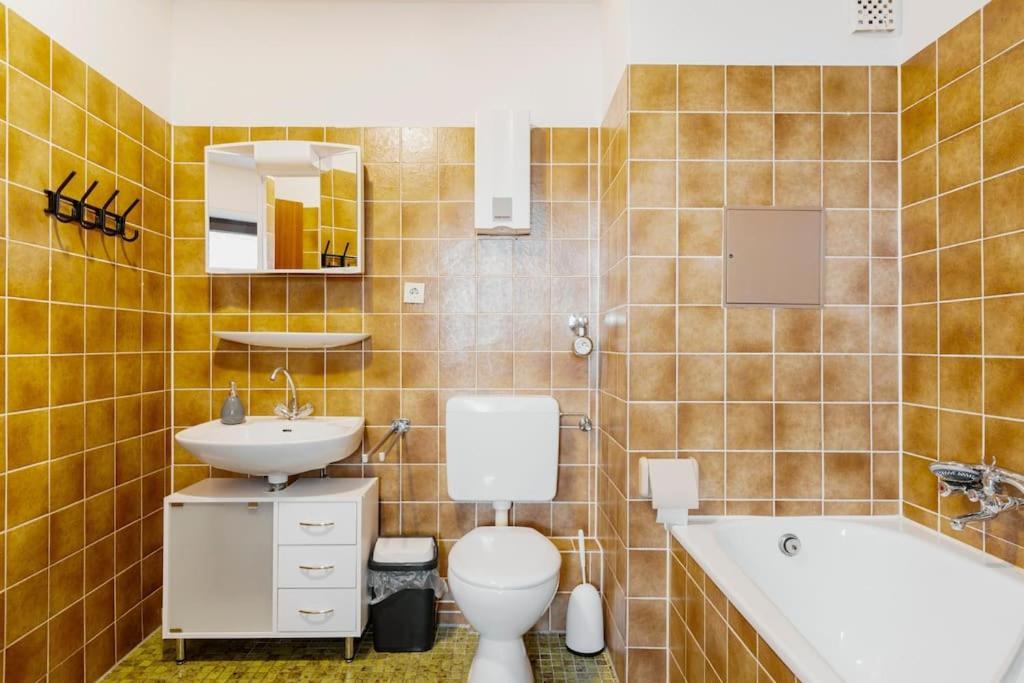 Malidu Apartment Krefeld Duesseldorf Eksteriør bilde